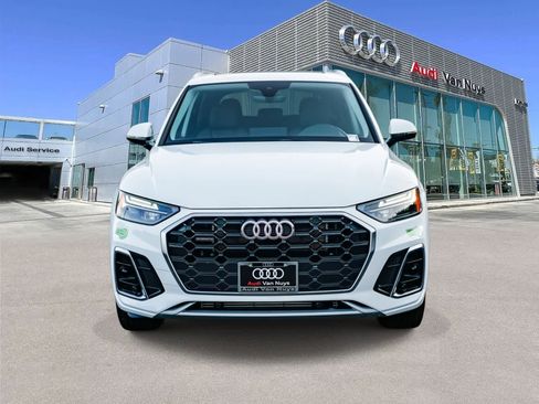 Used 2023 Audi Q5 e Premium w/ Convenience Package image 6