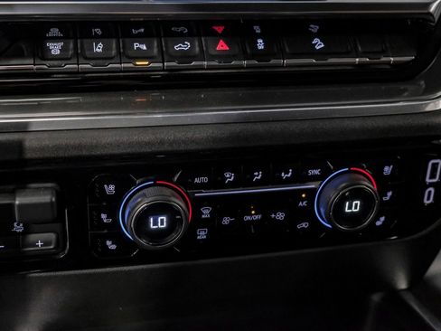 Used 2024 Chevrolet Silverado 2500 High Country w/ High Country Premium Package image 27