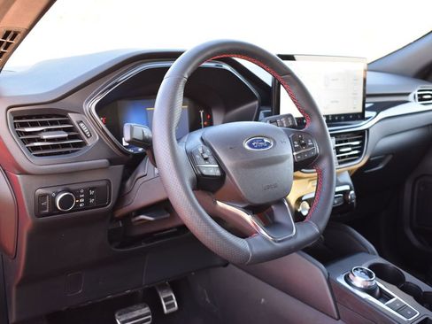 Used 2024 Ford Escape ST-Line w/ Tech Pack #1 image 10