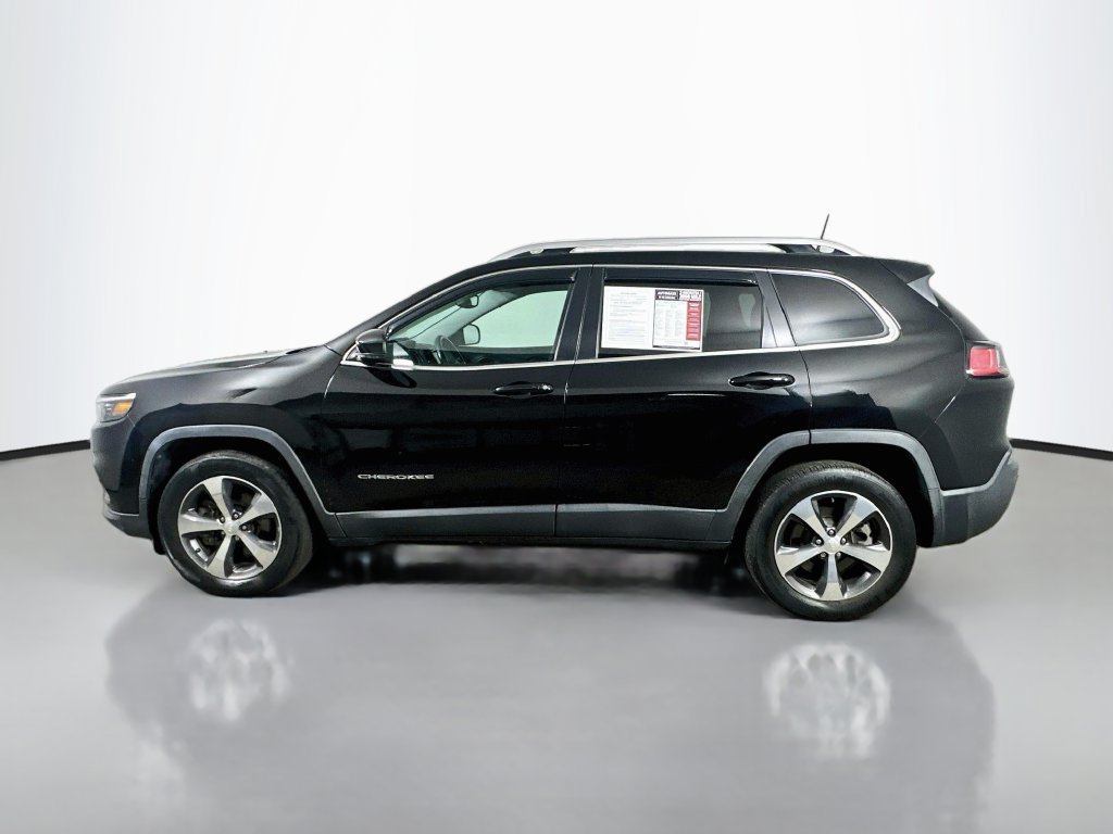 Used 2019 Jeep Cherokee Limited AWD/4WD image 5