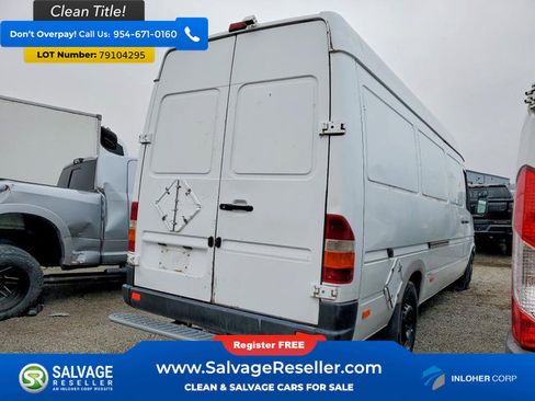 Used 2006 Dodge Sprinter 2500 image 4