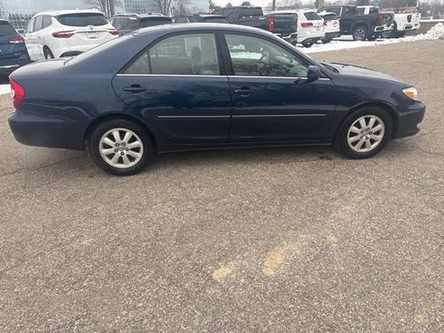 Used 2003 Toyota Camry LE image 2