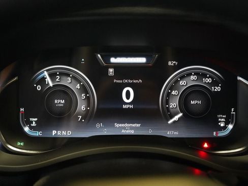 New 2026 RAM 2500 Laramie AWD/4WD image 15