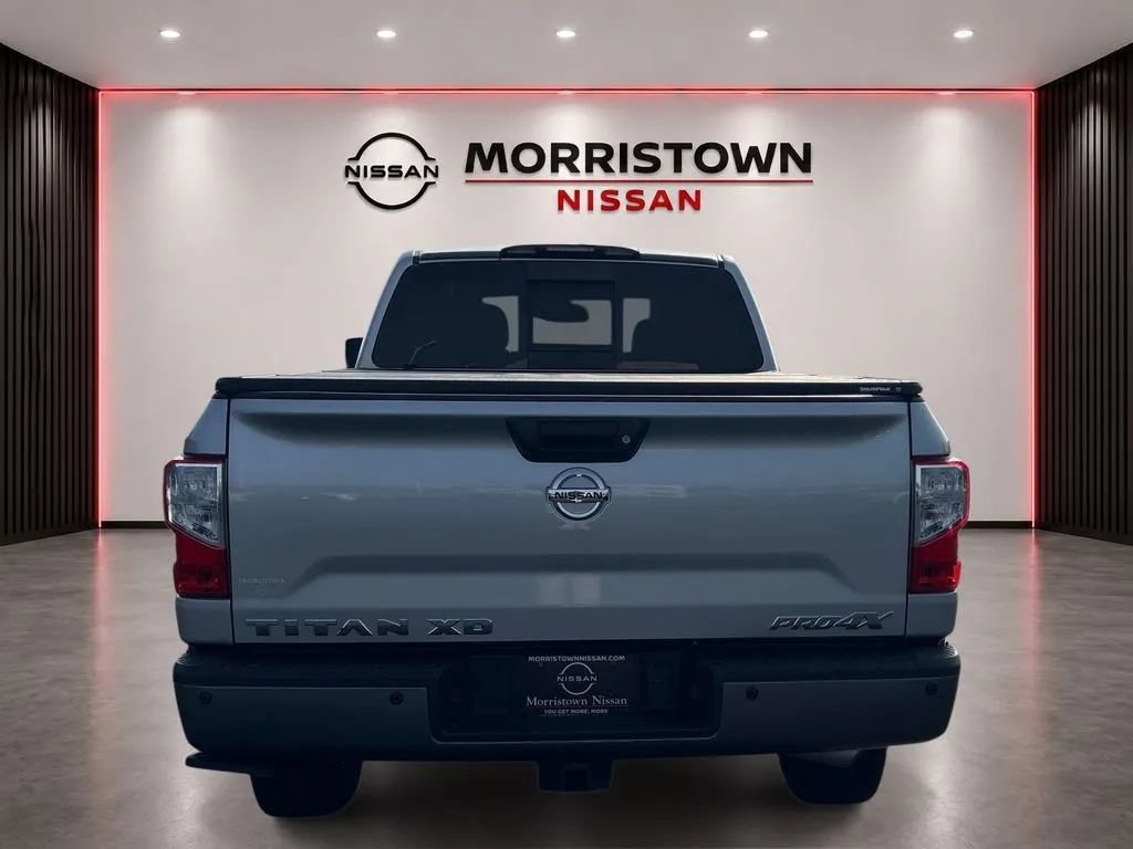 Used 2019 Nissan Titan PRO-4X w/ Pro-4x Convenience Package AWD/4WD image 4