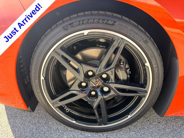 Used 2021 Chevrolet Corvette Stingray Preferred Cpe w/ Battery Protection Package RWD image 10