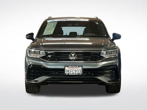 Certified 2024 Volkswagen Tiguan SE R-Line AWD/4WD image 11