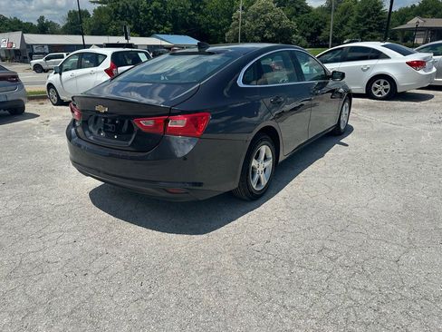 Used 2022 Chevrolet Malibu LS FWD image 5