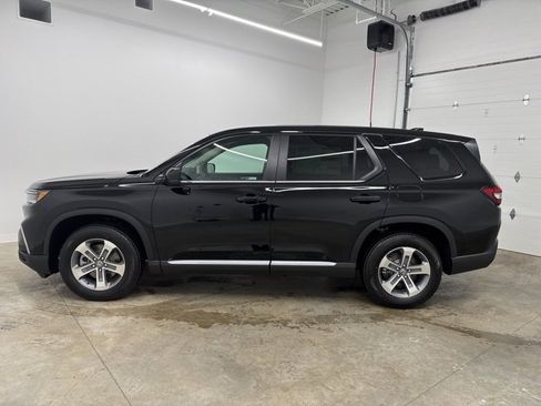 New 2025 Honda Pilot EX-L image 8