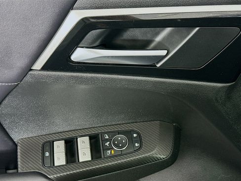 Used 2024 Mitsubishi Outlander SE image 15