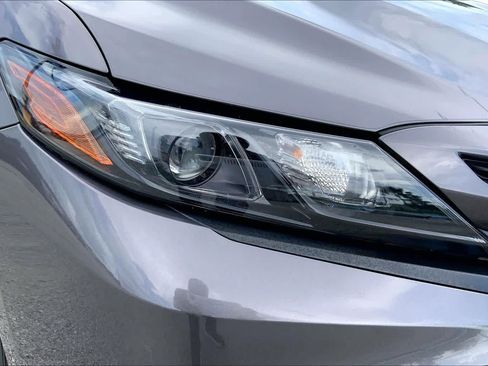 Used 2023 Toyota Camry SE FWD image 27