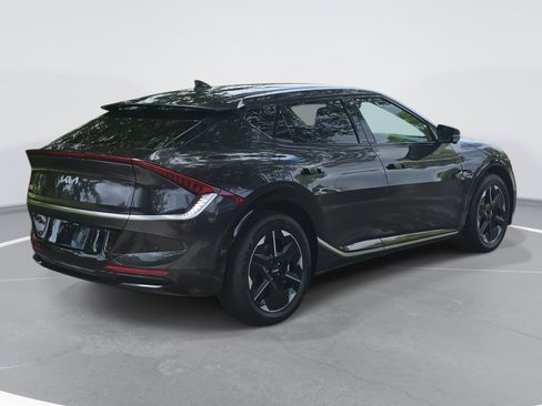 New 2025 Kia EV6 Wind image 5