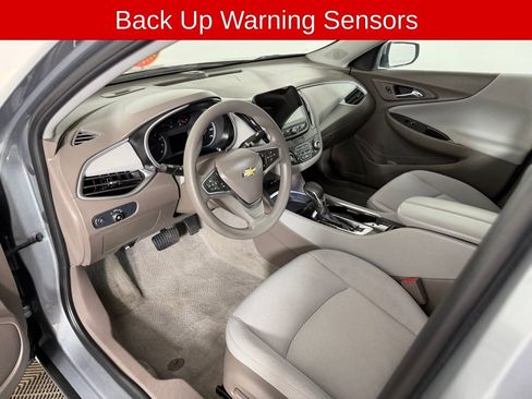 Used 2024 Chevrolet Malibu LT FWD image 11