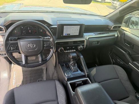 Used 2024 Toyota Tacoma SR5 RWD image 15