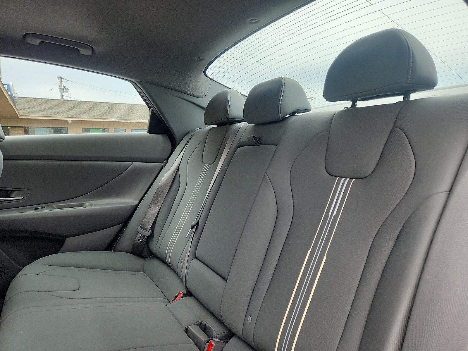 Used 2024 Hyundai Elantra SEL w/ Convenience Package FWD image 26