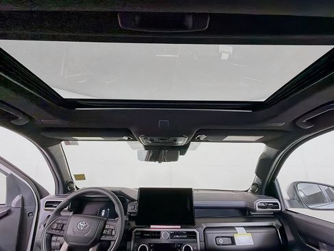 New 2026 Toyota 4Runner Limited AWD/4WD image 14