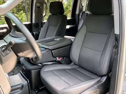 Used 2024 Chevrolet Silverado 2500 Custom w/ Custom Value Package AWD/4WD image 18
