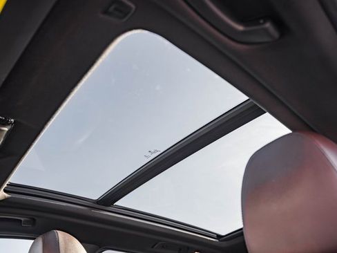 Used 2018 BMW X3 M40i w/ Premium Package image 33