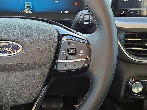 Used 2023 Ford Escape SE w/ PHEV Premium Package FWD image 19