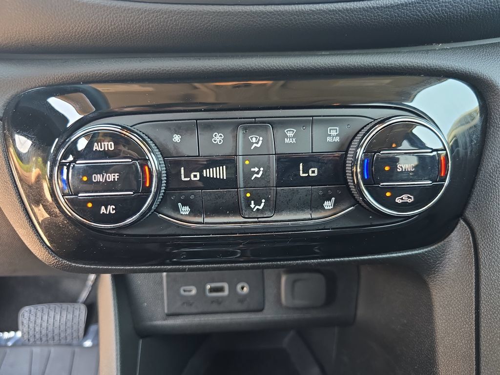 Certified 2023 Buick Encore GX Select w/ Experience Buick Package FWD image 27