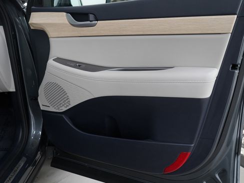 Used 2025 Hyundai Palisade Limited image 9
