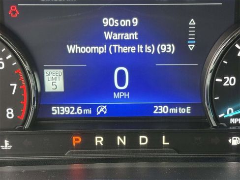 Used 2024 Ford Explorer Limited image 12