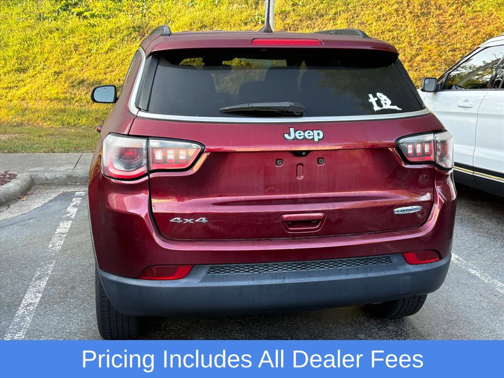 Used 2022 Jeep Compass Latitude AWD/4WD image 6