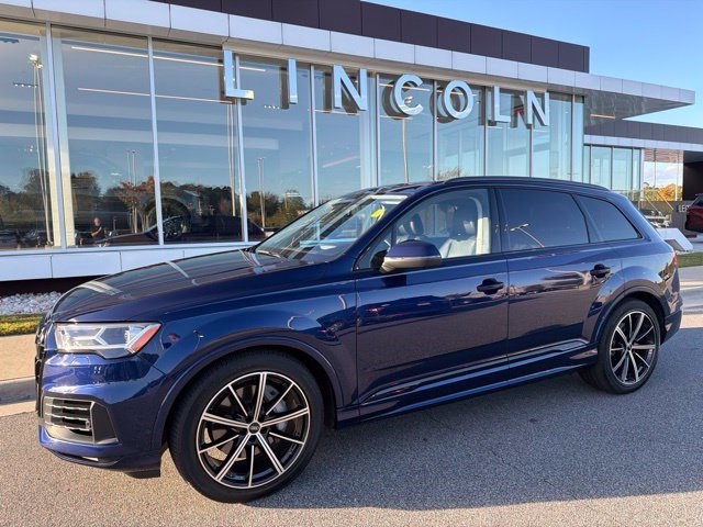 Used 2022 Audi Q7 3.0T Prestige w/ Prestige Package AWD/4WD image 1