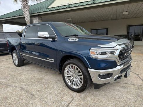 Used 2022 RAM 1500 Limited image 3