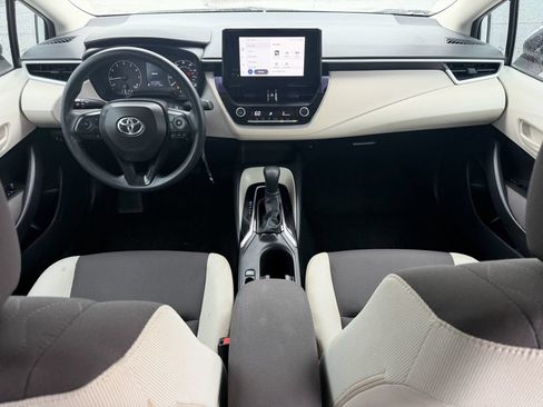 Used 2024 Toyota Corolla LE FWD image 16