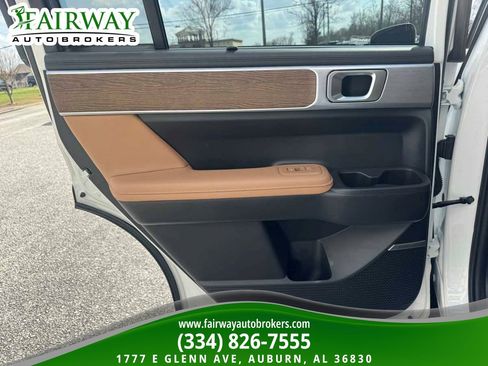 Used 2024 Hyundai Santa Fe Limited image 29