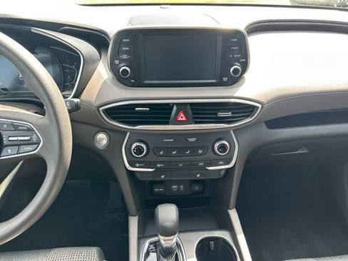 Used 2020 Hyundai Santa Fe SEL FWD image 19