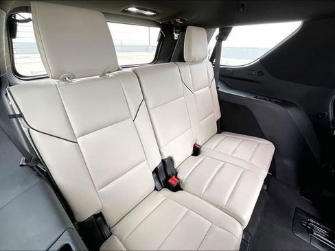 Certified 2024 Cadillac Escalade Sport image 28