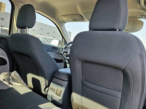 New 2026 Ford Maverick XLT w/ XLT Luxury Package FWD image 16