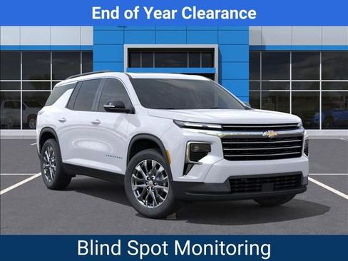 New 2025 Chevrolet Traverse LT w/ Sun and Wheel Package image 8