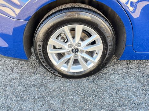 Used 2025 Toyota Camry LE image 30