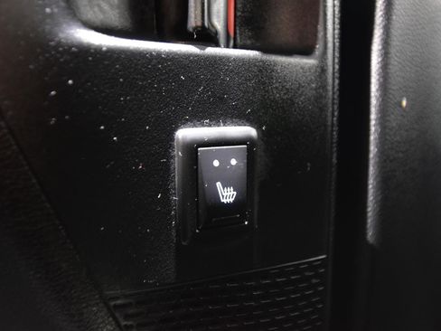 Used 2020 Chrysler Pacifica Limited FWD image 55