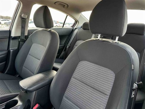 Used 2017 Kia Forte LX w/ LX Popular Package image 14