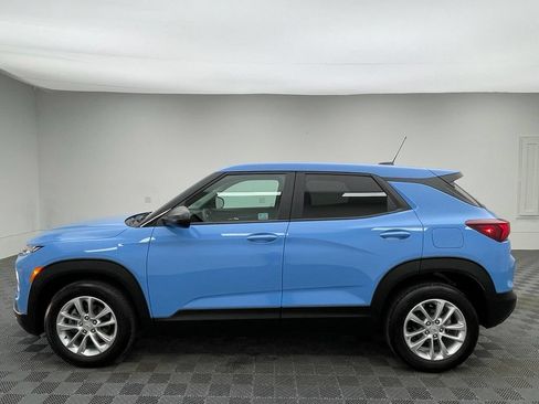 Used 2024 Chevrolet TrailBlazer LS w/ LS Convenience Package FWD image 10