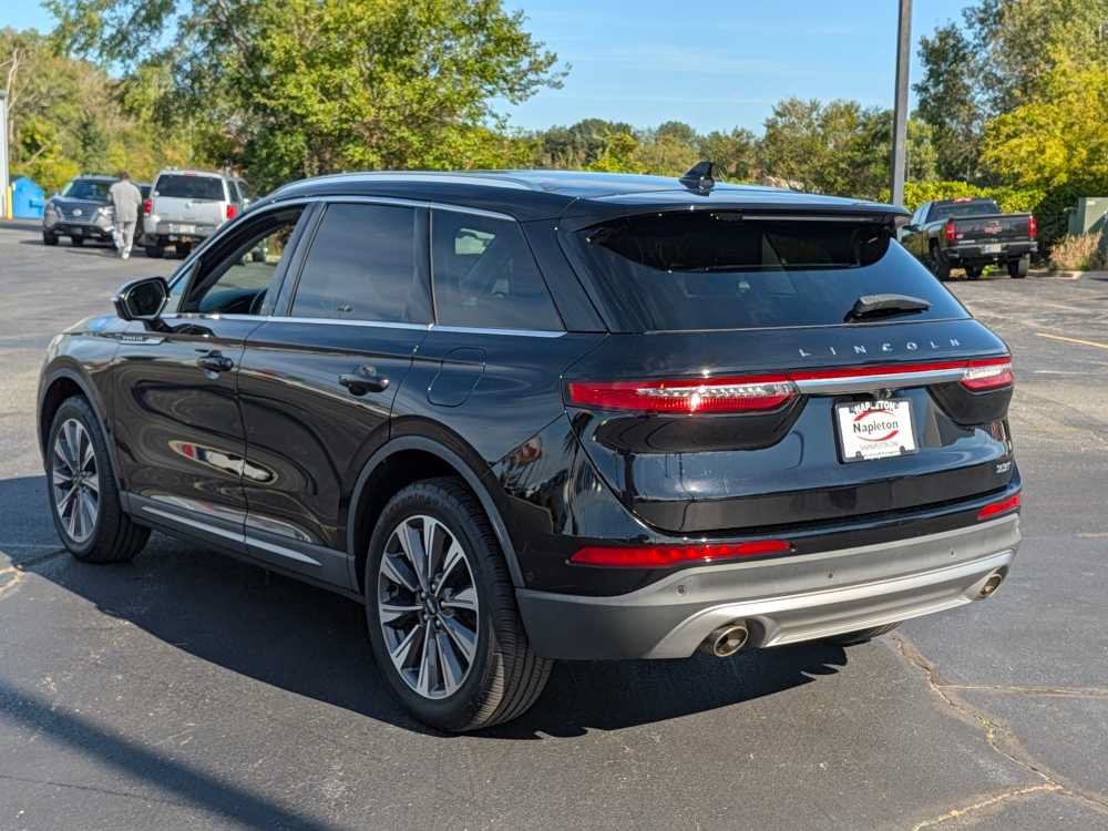 Used 2020 Lincoln Corsair Reserve w/ Equipment Group 201A AWD/4WD image 5