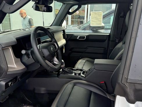 New 2026 Ford Bronco Outer Banks AWD/4WD image 11