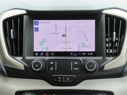 Used 2022 GMC Terrain Denali AWD/4WD image 14