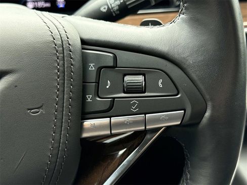 Certified 2024 Cadillac Escalade ESV Sport Platinum image 26