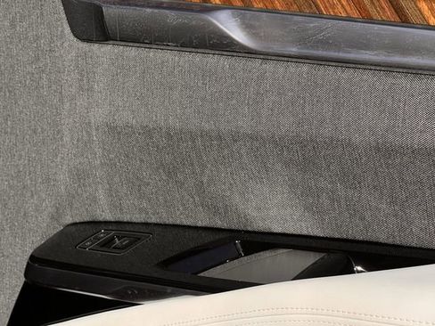 New 2026 Cadillac Escalade Platinum Luxury image 27