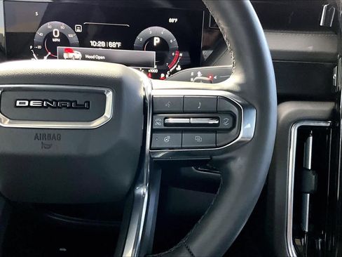 Used 2025 GMC Yukon XL Denali w/ Sun & Power Step Package image 25