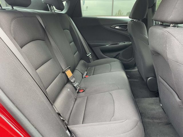 Used 2024 Chevrolet Malibu RS FWD image 14