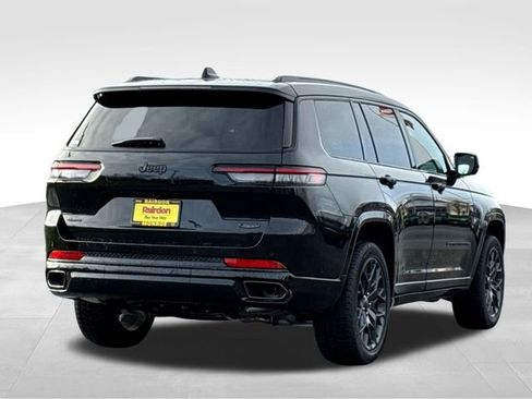 New 2025 Jeep Grand Cherokee L Summit w/ Obsidian Package AWD/4WD image 18