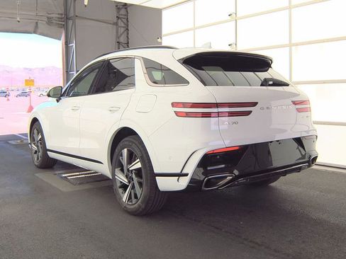 Used 2026 Genesis GV70 3.5T Sport Advanced AWD/4WD image 3