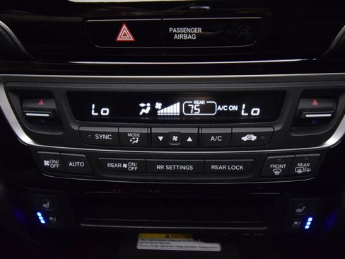 Used 2022 Honda Passport Elite image 31