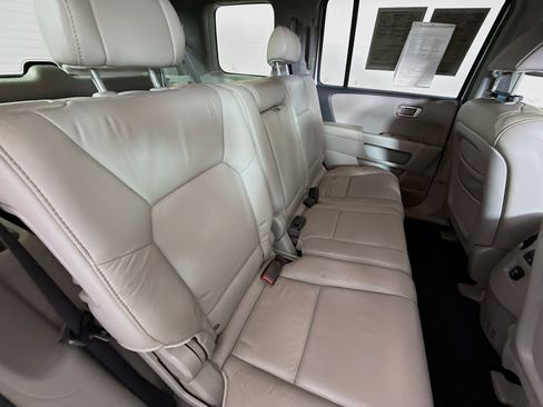 Used 2011 Honda Pilot EX-L image 35