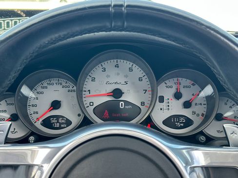Used 2011 Porsche 911 Turbo S image 19